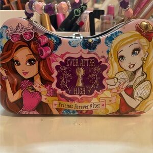 Ever After High Metal Purse